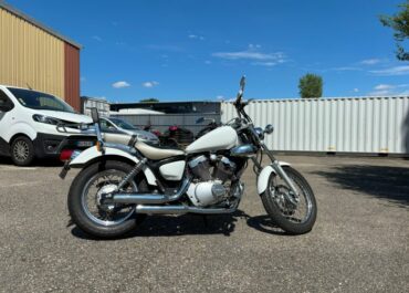 Yamaha 5AJ 125 Virago côté droit